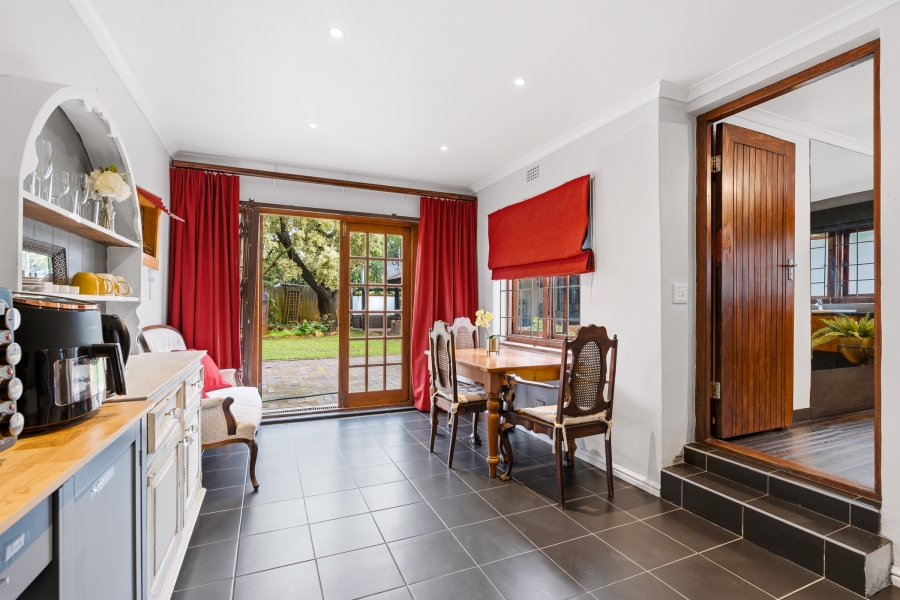 5 Bedroom Property for Sale in Pinelands Western Cape